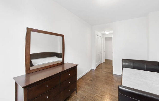 2833 OCEAN PKWY