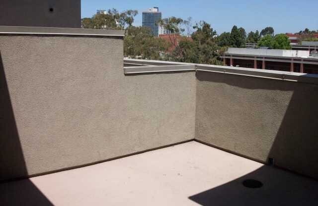 2 beds, 2 baths, $3,750