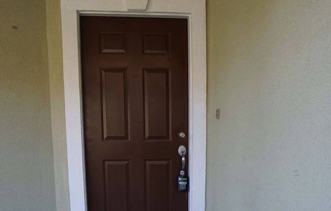 3 Bed/2 Bath/ 2 Car Garage Home In Villas At Cross Creek
