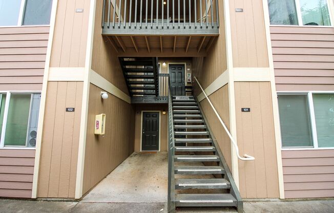 3605-3625 Belle Vista Ct S