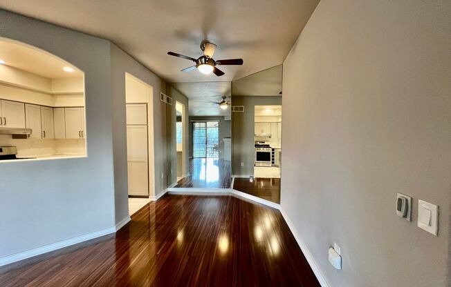 Charming 2B/2BA Condo with Patio and Pool Access in Carmel Mountain