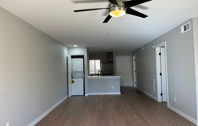 2 beds, 2 baths, 960 sqft, $3,320, Unit E-319