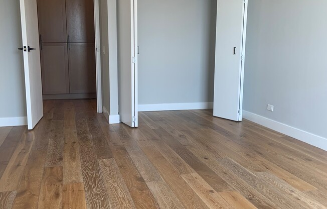 1 bed, 1 bath, 642 sqft, $4,575, Unit 3F