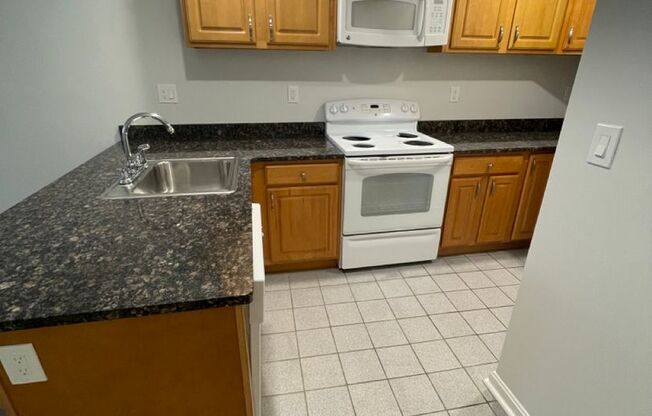 Avl NOW - No fee! Updated Fenway 1BR!