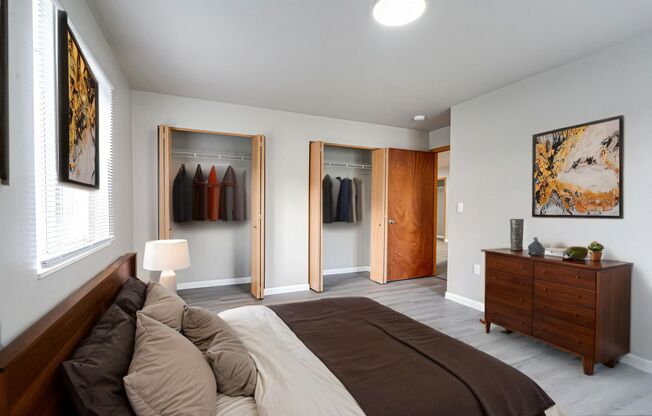 2 beds, 1 bath, 1,100 sqft, $1,299, Unit 109 - 02