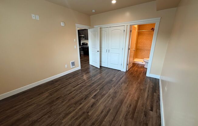 2 beds, 2 baths, 920 sqft, $2,045, Unit 104