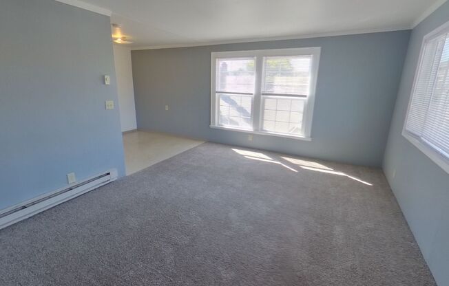 1 bed, 1 bath, 550 sqft, $1,095, Unit 614