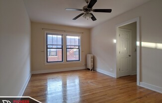 514 W Cornelia Ave 305