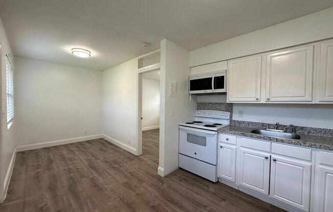 1 bed, 1 bath, 635 sqft, $1,450, Unit 2309-8