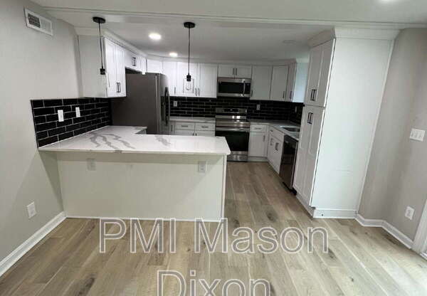 4003 SCHROEDER AVE