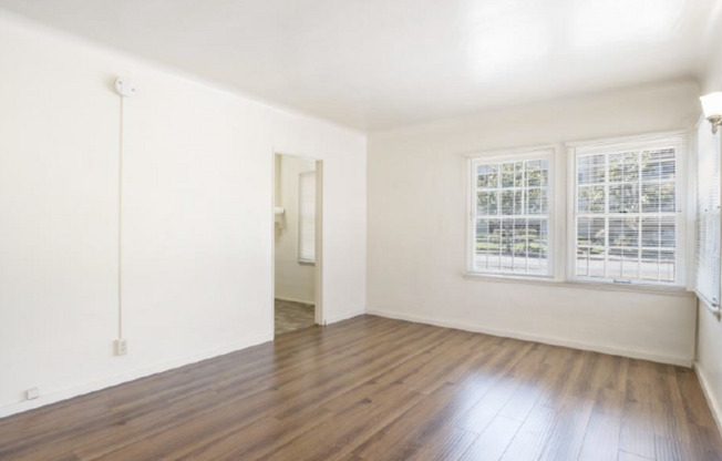 807 W. 30th St.