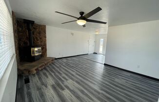 3 beds, 2 baths, $2,500