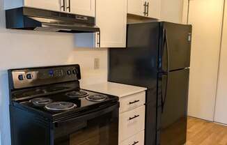 Welcome to Rolling Hills | Tualatin Apartments