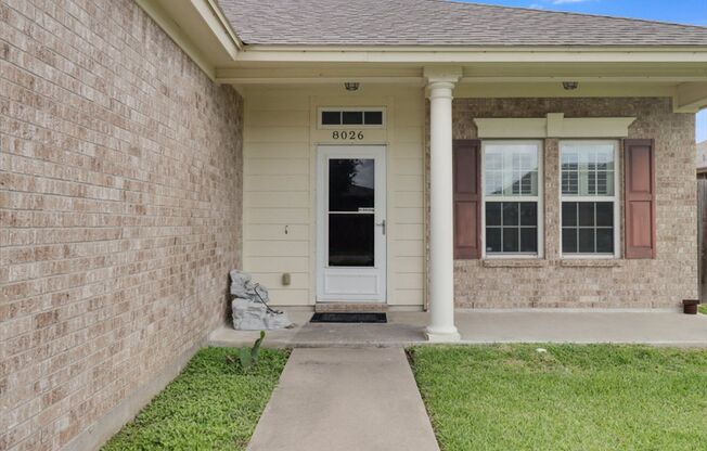 8026 Barlovento - 3/bedroom 2/bathroom - $2,295/month