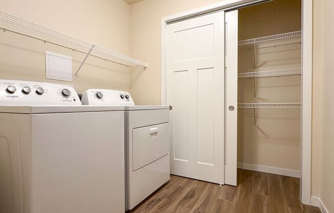 2 beds, 2 baths, 1,110 sqft, $1,800