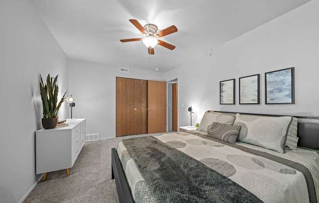 Beautiful bedroom with large closets in Kalamazoo