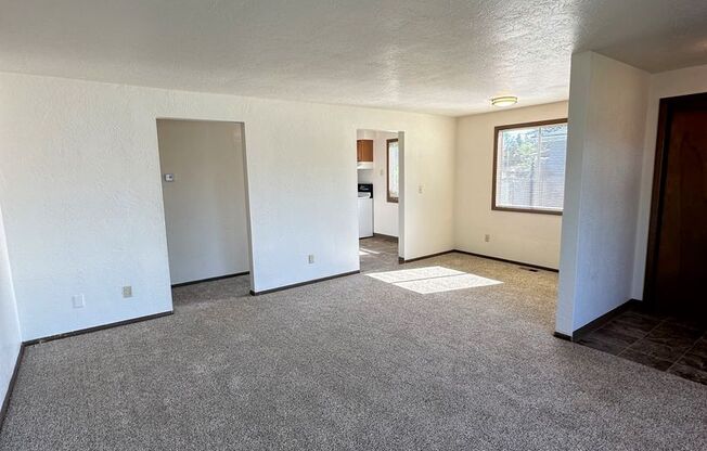 2 beds, 1 bath, 1,000 sqft, $1,795, Unit 2425