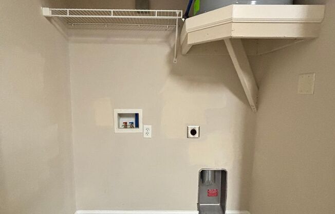 1 bed, 1 bath, 687 sqft, $775, Unit O12