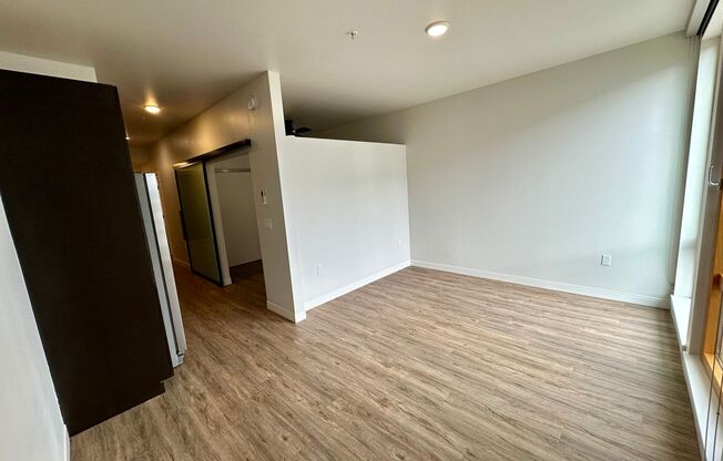 1 bed, 1 bath, 522 sqft, $1,800, Unit Unit 511