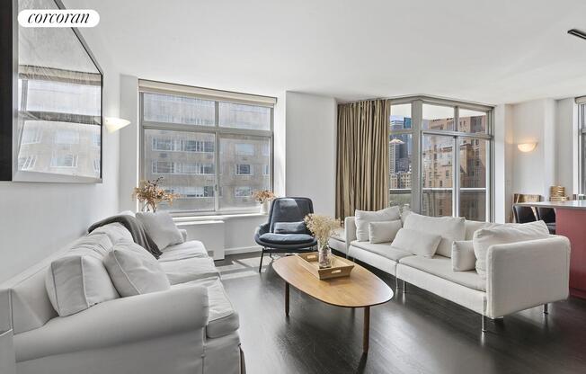 1 bed, 2 baths, 920 sqft, $6,950, Unit 902