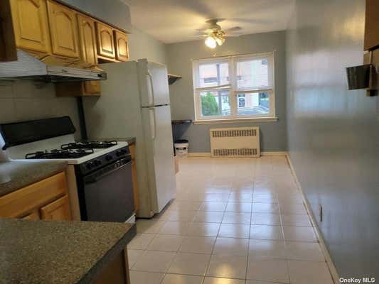 1 bed, 1 bath, $2,200