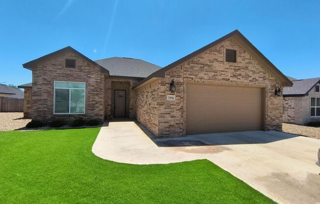 Stunning and Spacious 3bed/2bath Home – Your Dream Rental Awaits!