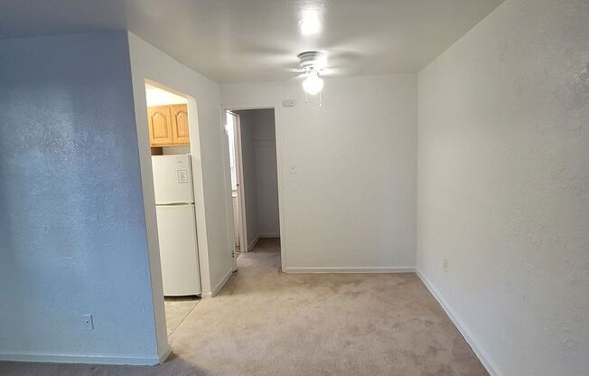 2 beds, 1 bath, 610 sqft, $975