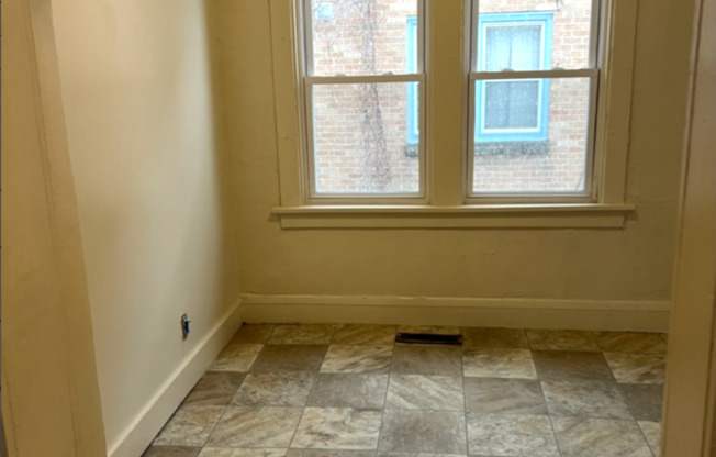 Nice 3-Bedroom Single Family Home Available August 1st!