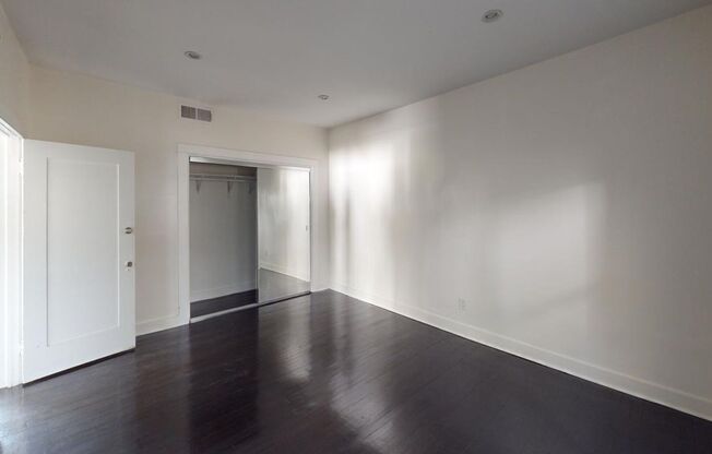 2 beds, 2 baths, 800 sqft, $3,499, Unit 2249 Duane St #2