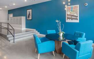 EllaMarie_Photo_ Lobby