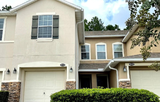 5924 BARTRAM VILLAGE DR
