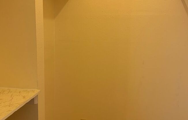 2 Bedroom/1 Bath