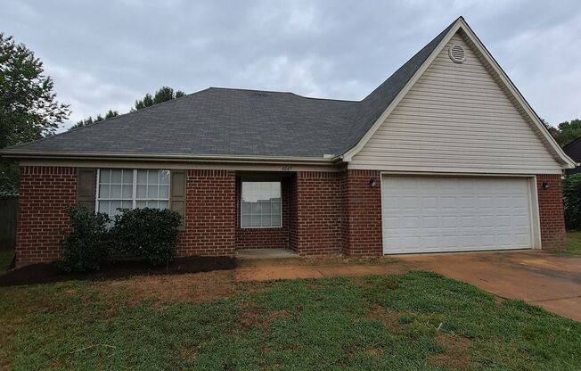 Welcome to this charming 3 bedroom, 2 bathroom brick beauty located on a cove lot in Olive Branch, MS.