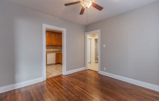 (233) 7729-31 Gissler Ave