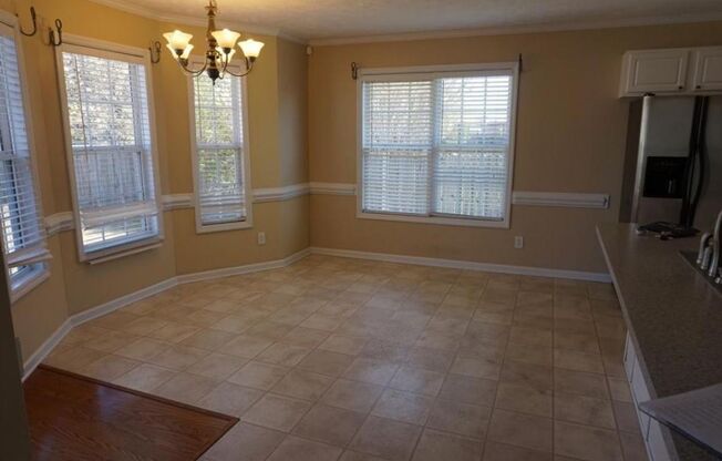 FOR RENT - 4 bedrooms!!! Very nice and spacious!!