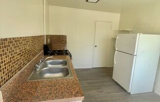 Studio, 1 bath, $850, Unit 73889 Two Mile Rd Apt #C