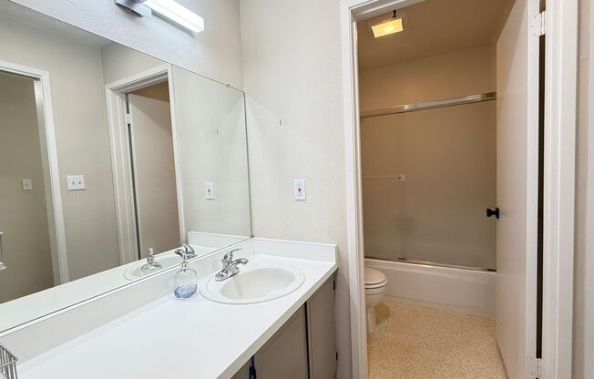 1 bed, 1 bath, $2,250, Unit # 202