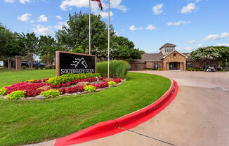 Welcome to Southgate Glen Apartments