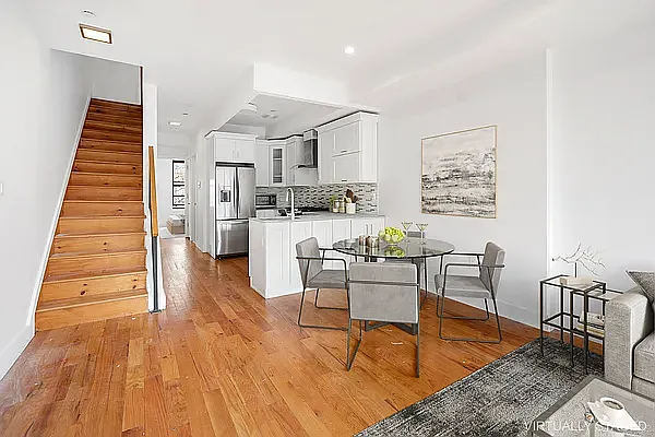 541 KOSCIUSZKO ST