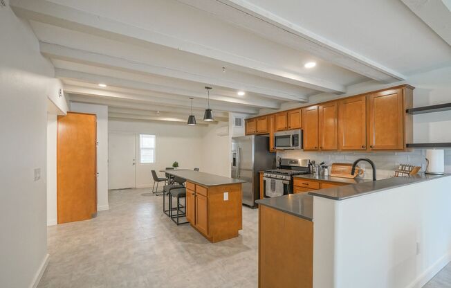 2 beds, 2 baths, 1,145 sqft, $1,895, Unit 208