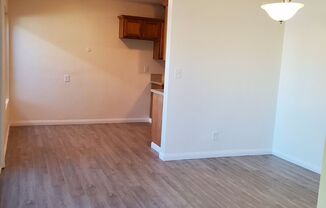 2 beds, 2 baths, 1,000 sqft, $3,300, Unit D