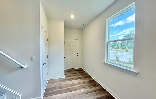 Stunning New Construction 3BD, 2.5BA End Unit Wake Forest Townhome in a Prime Location Near Shopping & Dining, with Easy Access to Raleigh