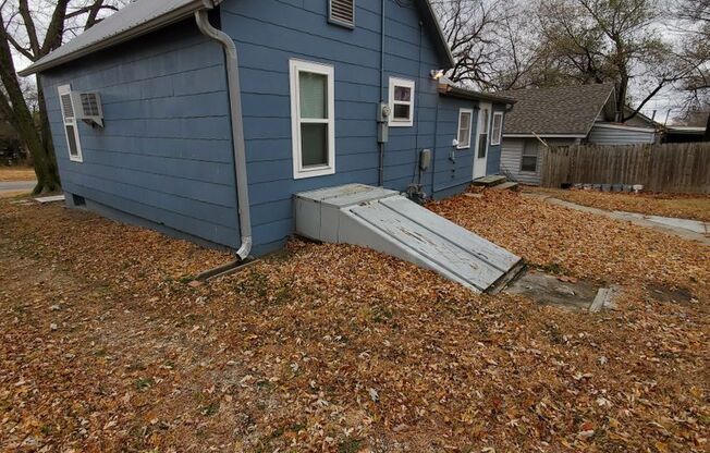 Remodeled, nice and clean house in Clay Center, KS