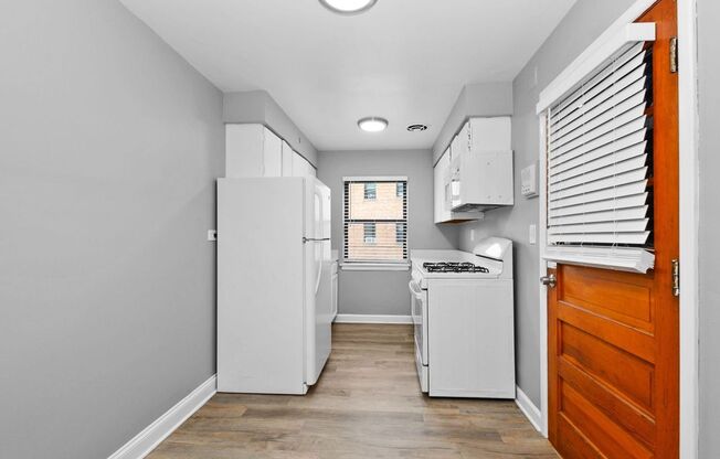 1 bed, 1 bath, 650 sqft, $2,595, Unit 10224-B1
