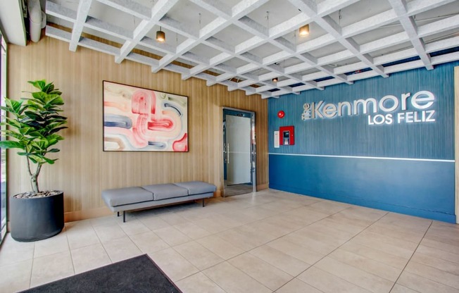 the lobby of klemmore los feliz at The Kenmore Los Feliz, Los Angeles, CA, 90027-4063