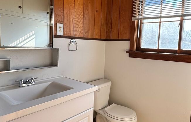 Large 3 br near YVCC