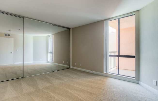 Large Closet at La Vista Terrace, Hollywood