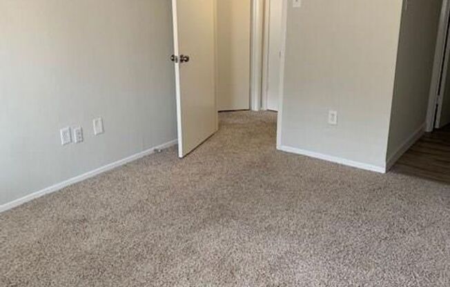 2 beds, 2.5 baths, $1,795, Unit Unit A