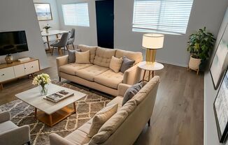 Stylish and Convenient Living in Eagle Rock at 1453 Colorado Boulevard