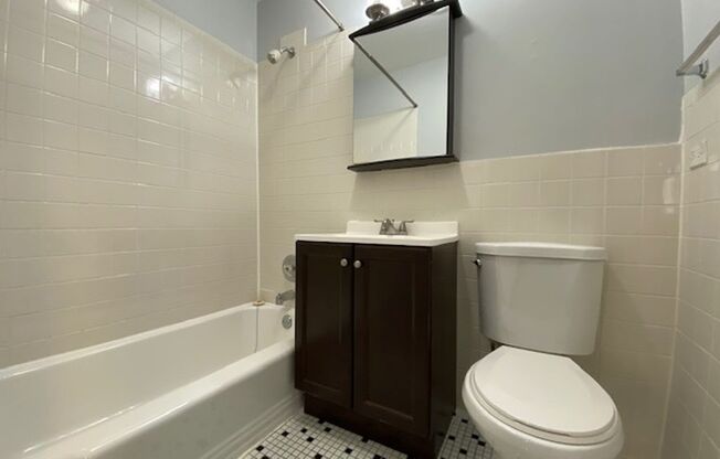 1 bed, 1 bath, 600 sqft, $1,750, Unit 303
